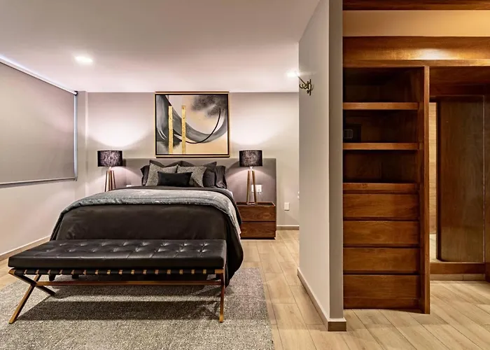 Del Valle Getaway Workspace And Secure Parking
